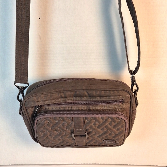 Lug Carousel- convertible cross body bag- tan - Picture 3 of 14